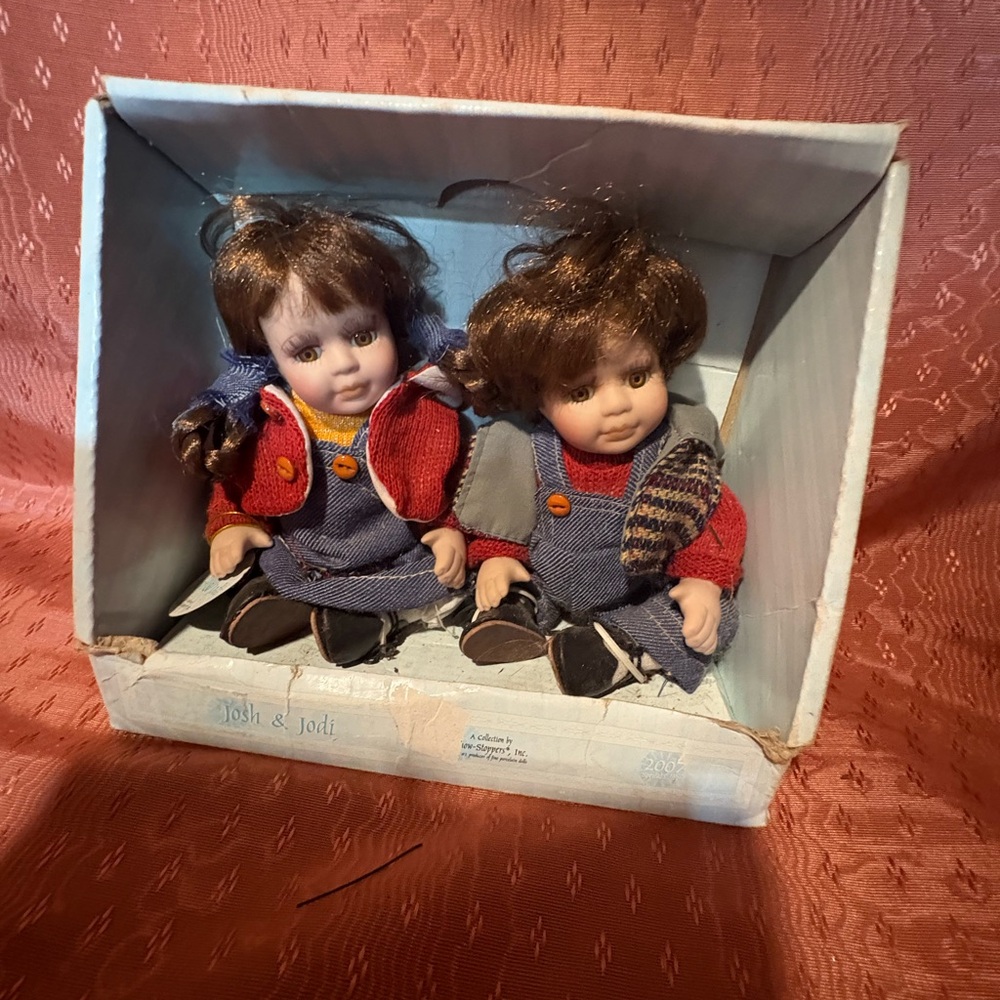 Kids Dolls with Red and Blue Outfits